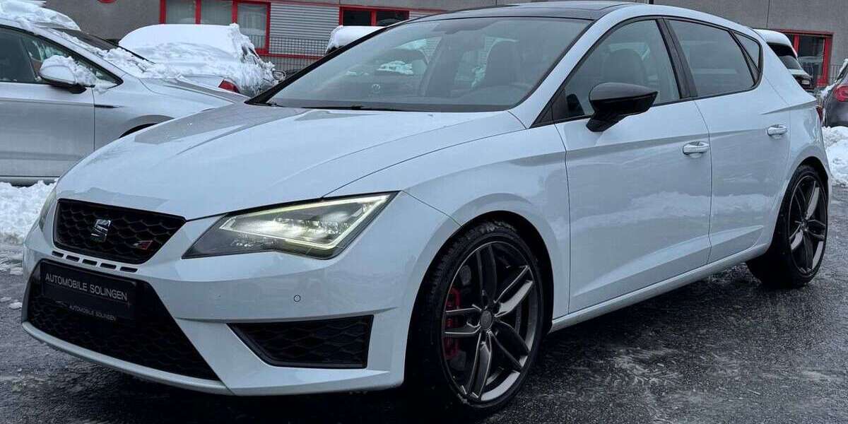 Seat Leon 101.800 km 15.990 &euro; Solingen 42653