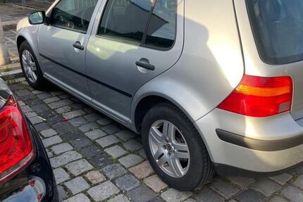 VW Golf 185.000 km 1.800 &euro; Gotha 99867