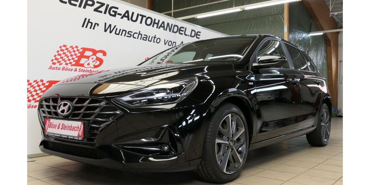 Hyundai i30 99.974 km 17.200 &euro; Frohburg 04654