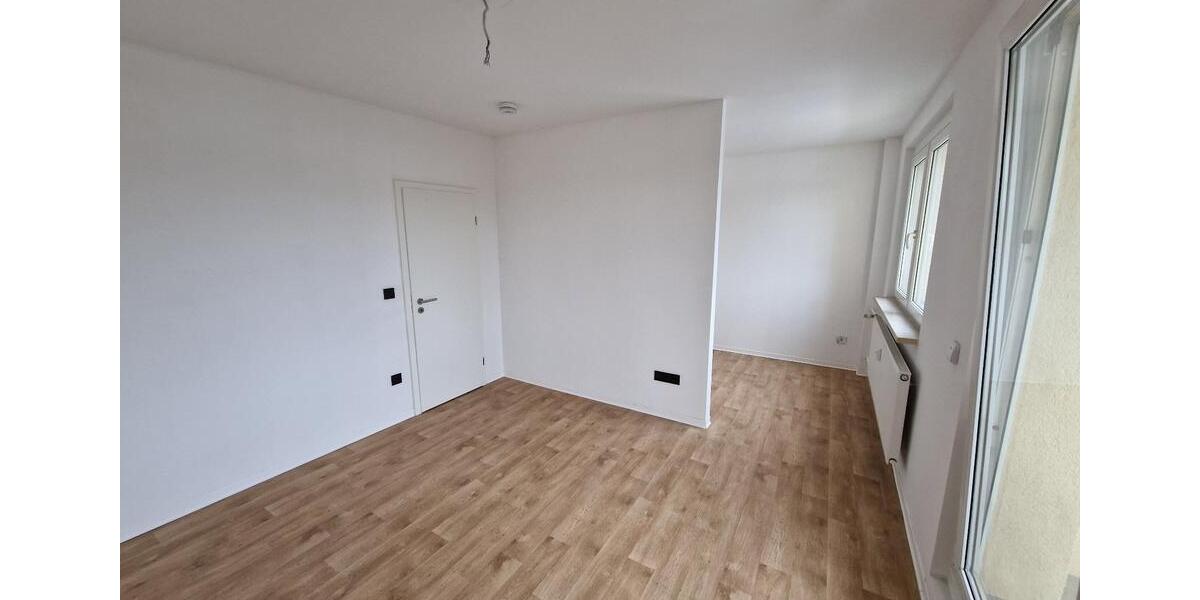 Etagenwohnung Gräfenhainichen - 5 Zimmer, 104 m&sup2;, 807&euro; | Angebot:24688996
