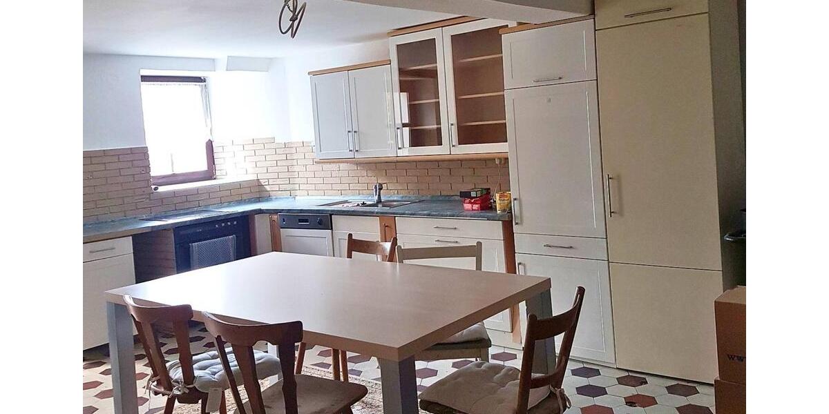 Erdgeschoßwohnung Bechhofen - 4 Zimmer, 145 m&sup2;, 760&euro; | Angebot:26496657