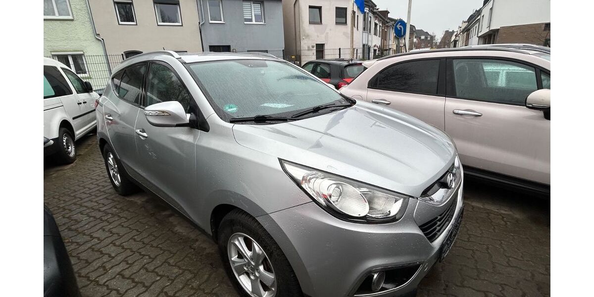 Hyundai ix35 258.200 km 4.390 &euro; Bremen 28207