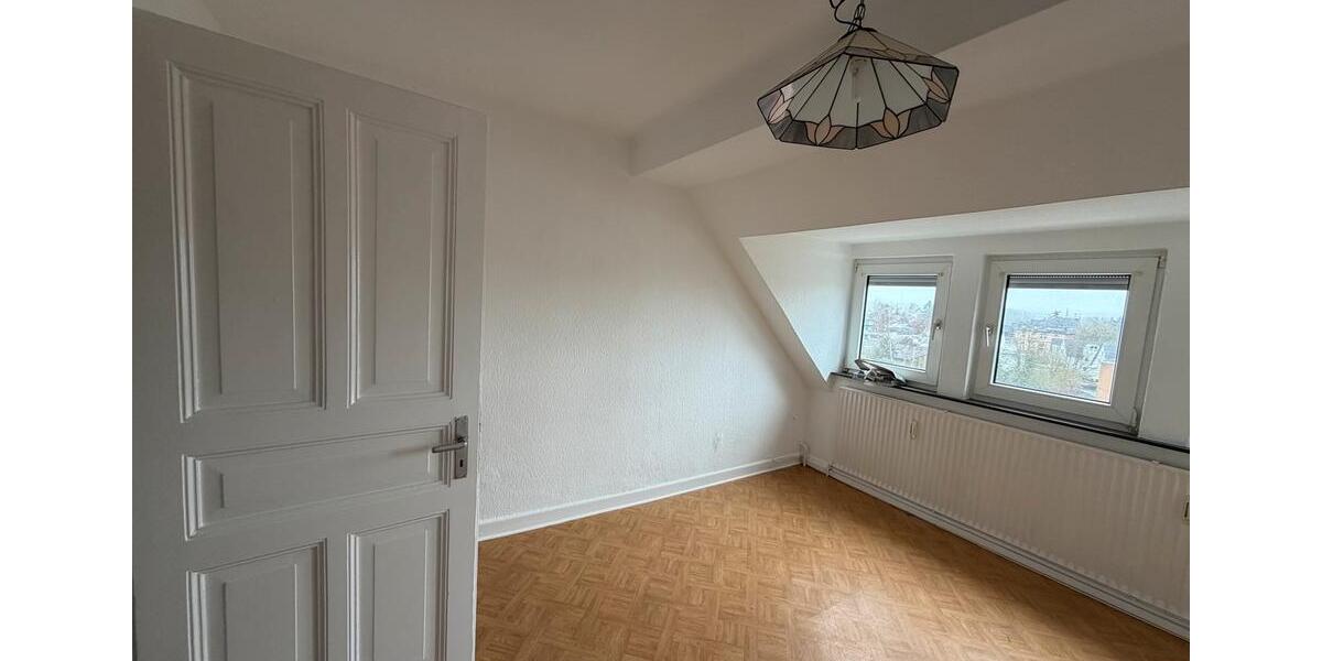 Dachgeschoßwohnung Kirchhain - 2 Zimmer, 59 m&sup2;, 650&euro; | Angebot:25613943