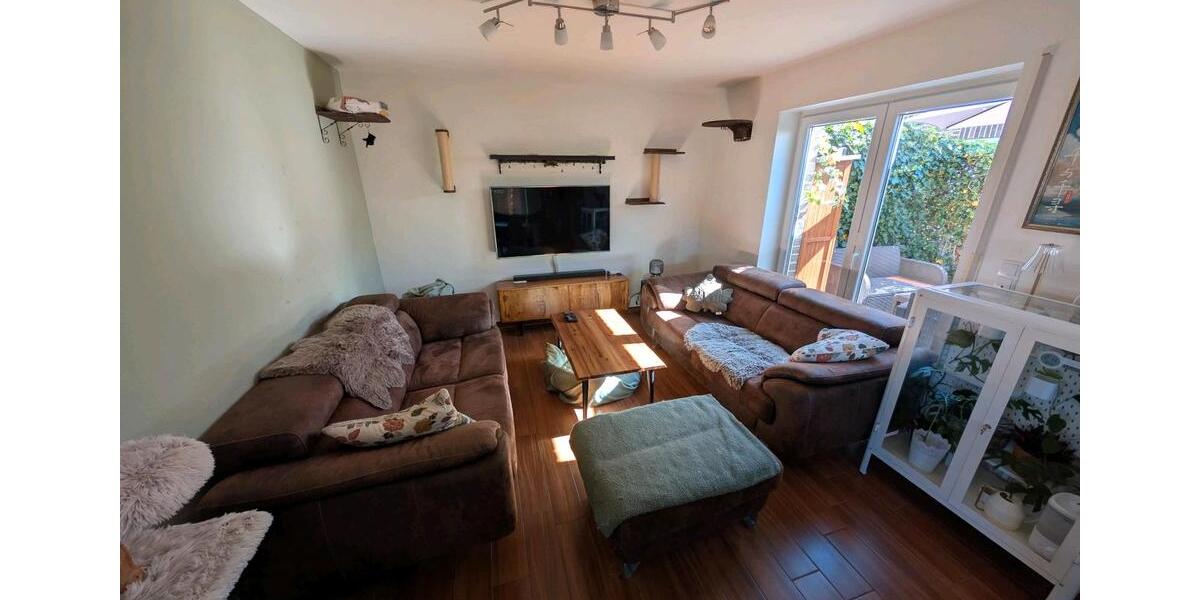 Doppelhaushälfte Cloppenburg - 4 Zimmer, 100 m&sup2;, 999&euro; | Angebot:26417056