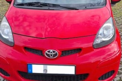 Toyota Aygo (X) 104.441 km 4.000 &euro; Wrist 25563