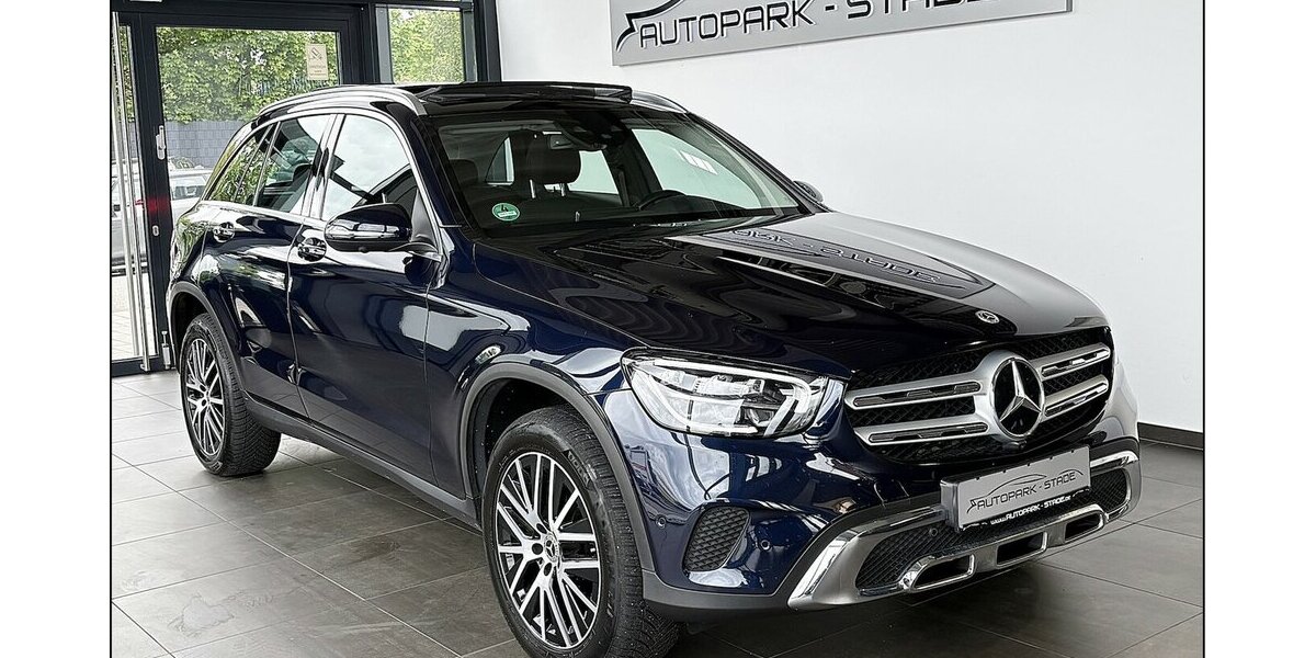 Mercedes-Benz GLC 300 d 4Matic LED Panorama TV AHK Assist. 113.000 km 30.499 &euro; Stade 21682