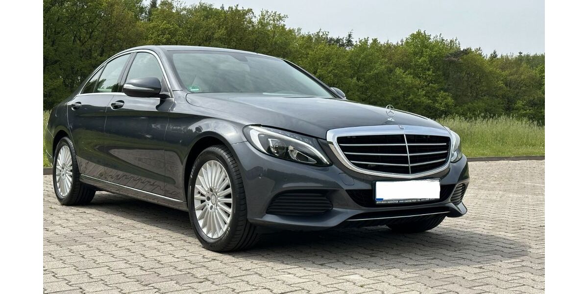 Mercedes-Benz C 200 129.000 km 14.900 &euro; visbek 49429