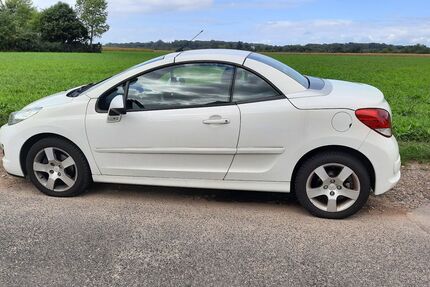 Peugeot 207 89.562 km 7.500 € Mönchengladbach 41238