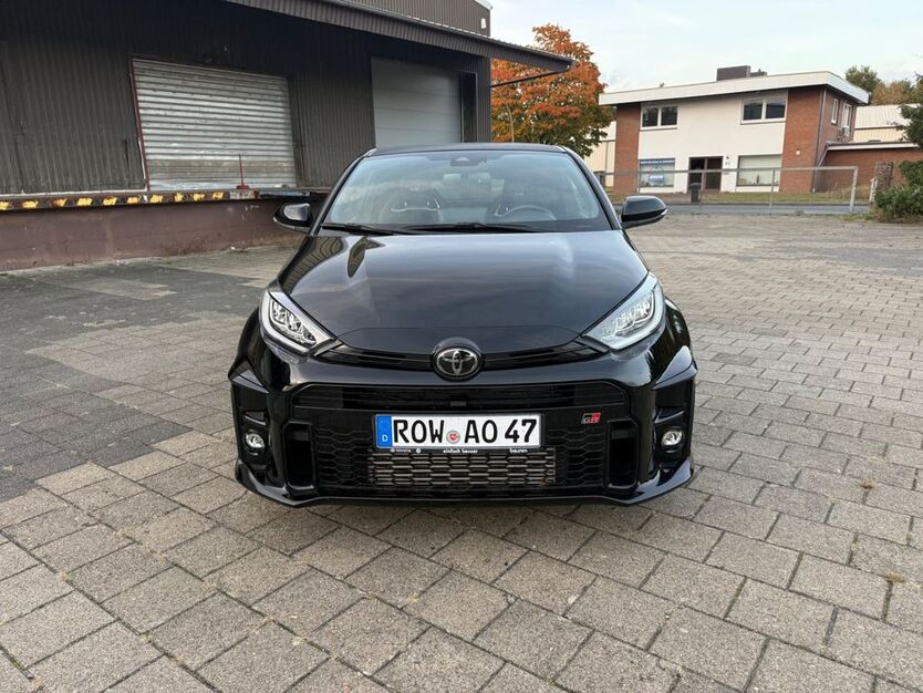 Toyota Yaris 14.500 km 34.500 € Rotenburg Wümme 27356