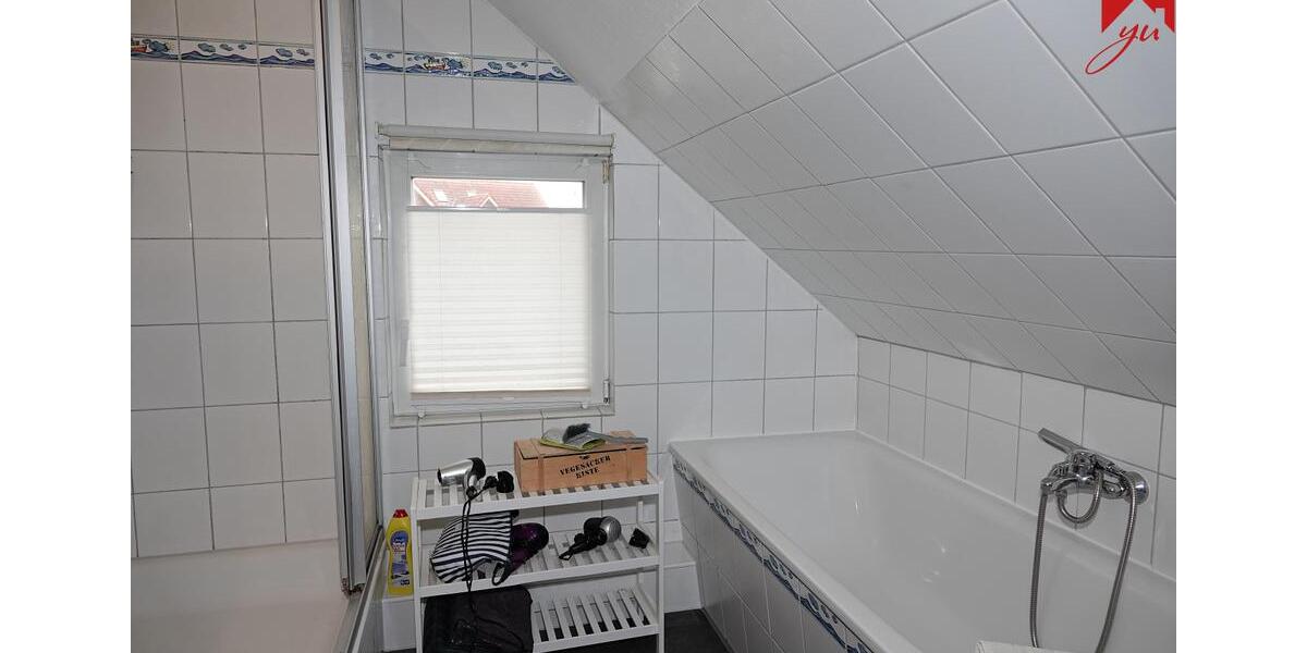 Etagenwohnung Esens - 4 Zimmer, 99 m&sup2;, 690&euro; | Angebot:25292522