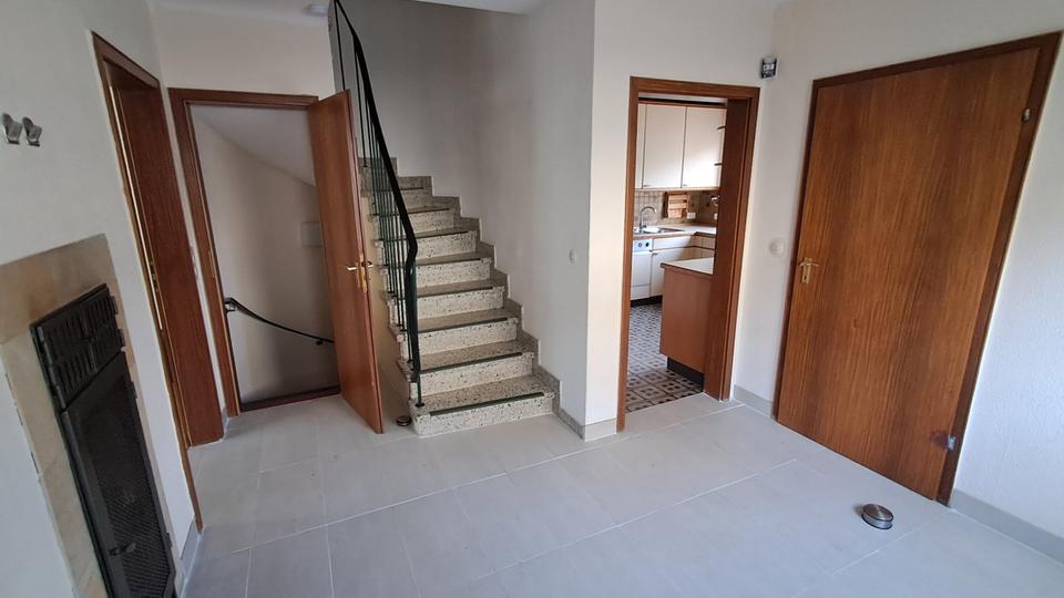 Doppelhaushälfte Goldbach - 6 Zimmer, 135 m&sup2;, 1.550&euro; | Angebot:24827171