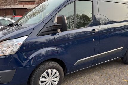 Ford Transit Custom 105.000 km 13.499 &euro; Neuss 41462