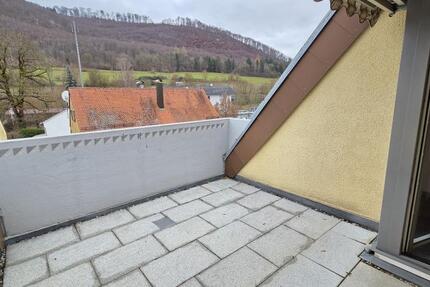 3,5-Zimmerwohnung mit Einbauküche, Balkon und Garage 3 zimmer