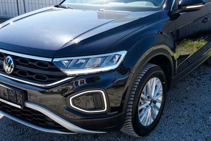 VW T-Roc 4.270 km 25.500 &euro; Fulda 36043