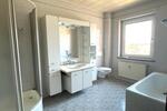 Doppelhaushälfte Halle (Saale) Dölau - 4.5 Zimmer, 145 m&sup2;, 1.600&euro; | Angebot:26141943