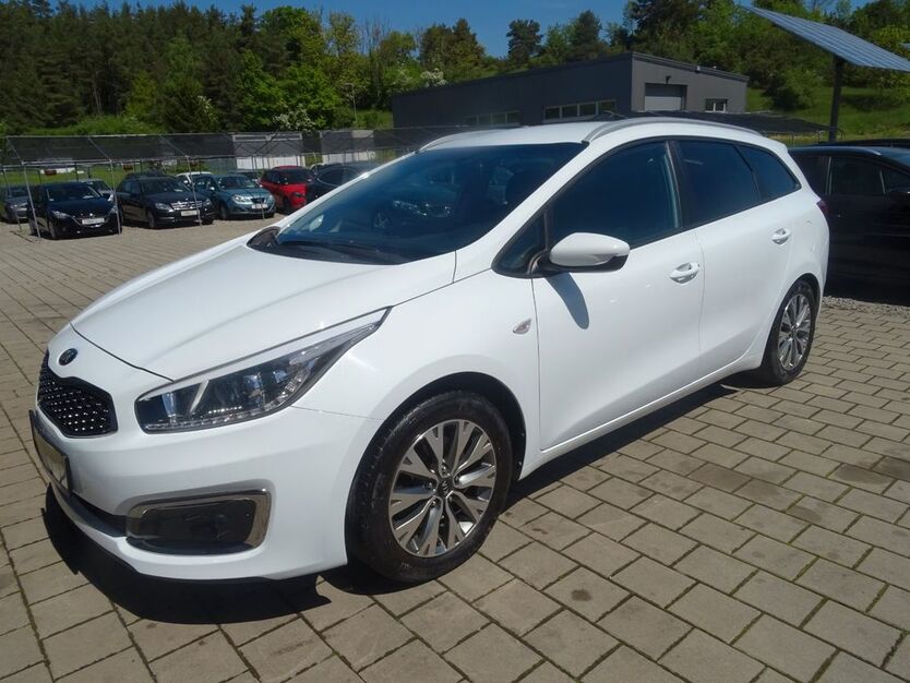 Kia ceed / Ceed 59.000 km 13.490 € Horb-Mühringen 72160