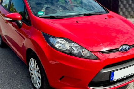 Ford Fiesta 188.000 km 2.450 &euro; Hamm 59073