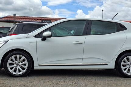 Renault Clio 38.000 km 11.999 &euro; Berlin 15831