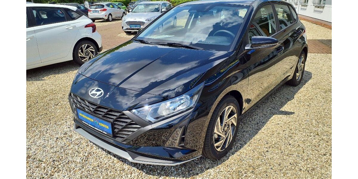 Hyundai i20 8.459 km 19.290 &euro; Goch 47574