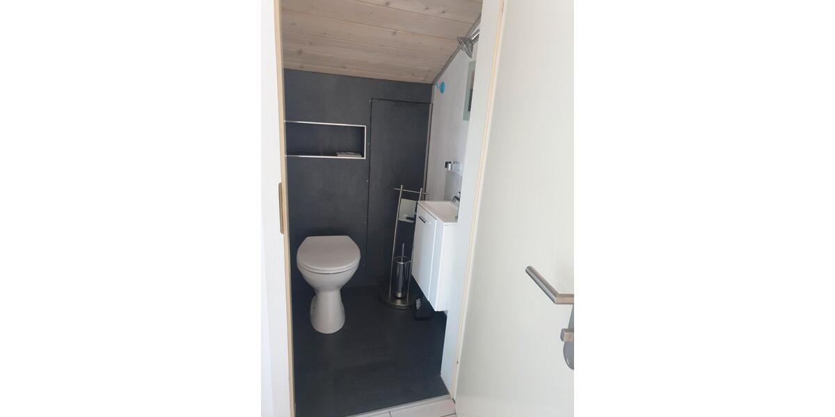 Dachgeschoßwohnung Thalmassing - 3.5 Zimmer, 102 m&sup2;, 800&euro; | Angebot:26405809