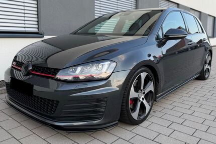 VW Golf 140.000 km 15.499 &euro; Bruchsal 76646