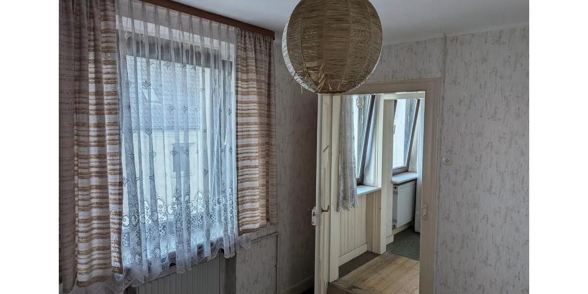 Einfamilienhaus Homburg - 4 Zimmer, 85 m&sup2;, 90.000&euro; | Angebot:27027323