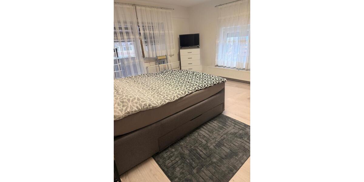 Reihenhaus Landau an der Isar - 5 Zimmer, 180 m&sup2;, 385.000&euro; | Angebot:25783224
