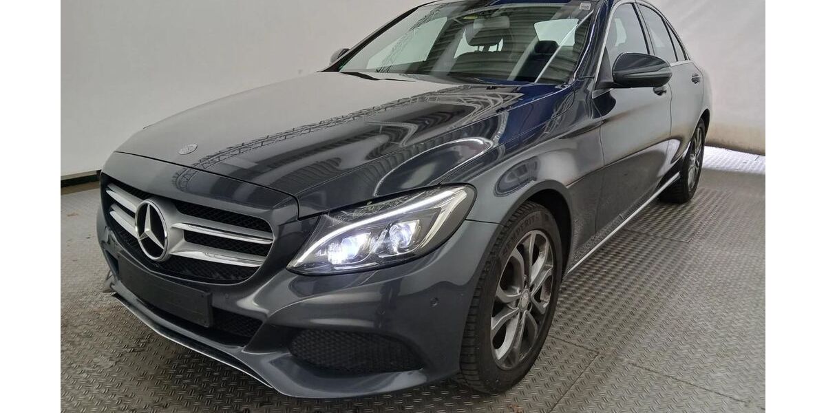 Mercedes-Benz C 220 165.000 km 16.450 &euro; Eystrup 27324