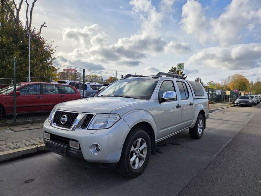 Nissan Navara 244.642 km 7.499 € Berlin 13597