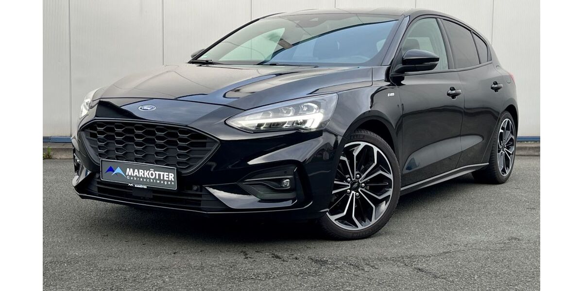 Ford Focus 27.370 km 17.990 &euro; Paderborn 33106