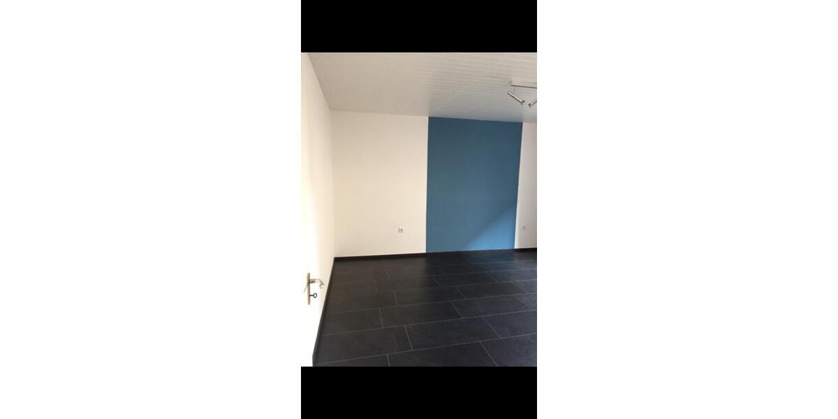 Etagenwohnung Bremerhaven Mitte - 3 Zimmer, 86 m&sup2;, 159.000&euro; | Angebot:26819928