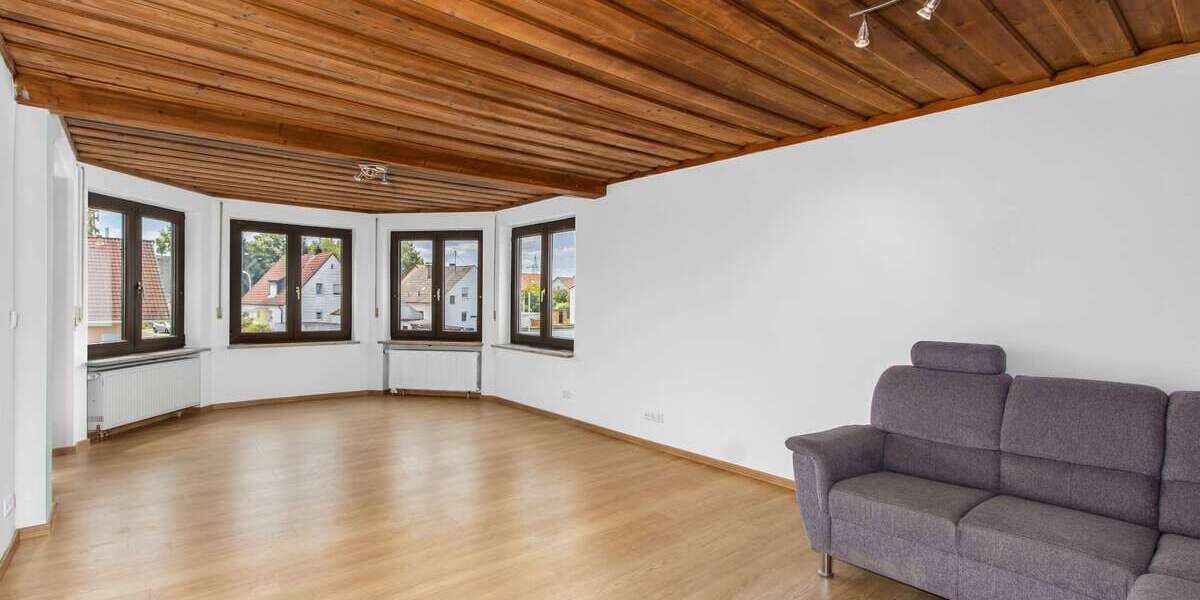 Groß & Gemütlich | Balkonwohnung im ruhigen Zuchering - 3.5 Ingolstadt Münchener Straße | Angebot:27121828
