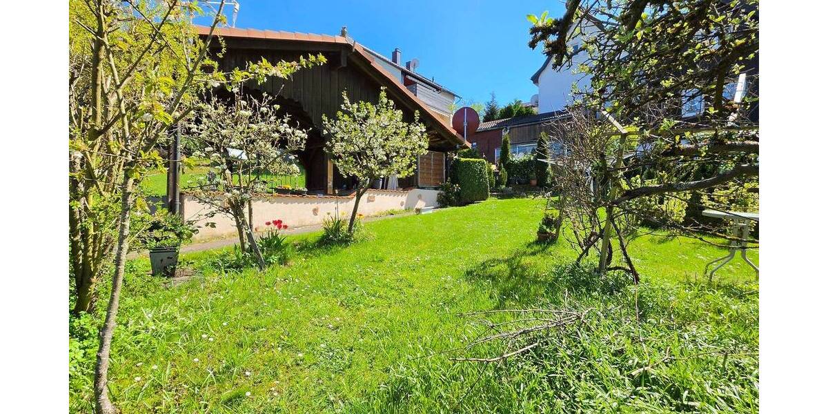 Doppelhaushälfte Rödental Einberg - 8 Zimmer, 180 m&sup2;, 235.000&euro; | Angebot:26489147