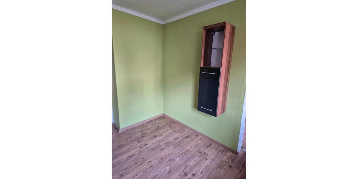 Etagenwohnung Biedenkopf - 4 Zimmer, 130 m&sup2;, 130.000&euro; | Angebot:26982261
