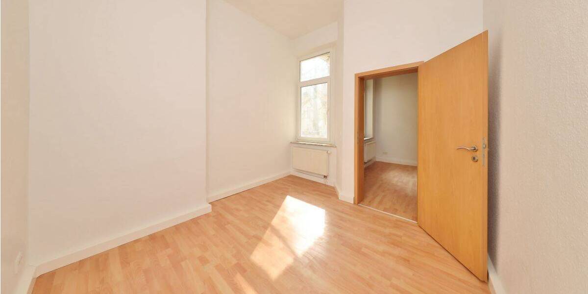 Etagenwohnung Wilhelmshaven Innenstadt - 5 Zimmer, 110 m&sup2;, 650&euro; | Angebot:26851799