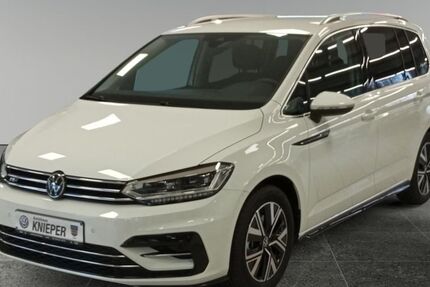 VW Touran 2.900 km 35.900 &euro; Zetel 26340