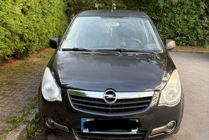 Opel Agila 97.600 km 3.450 &euro; Lünen 44534