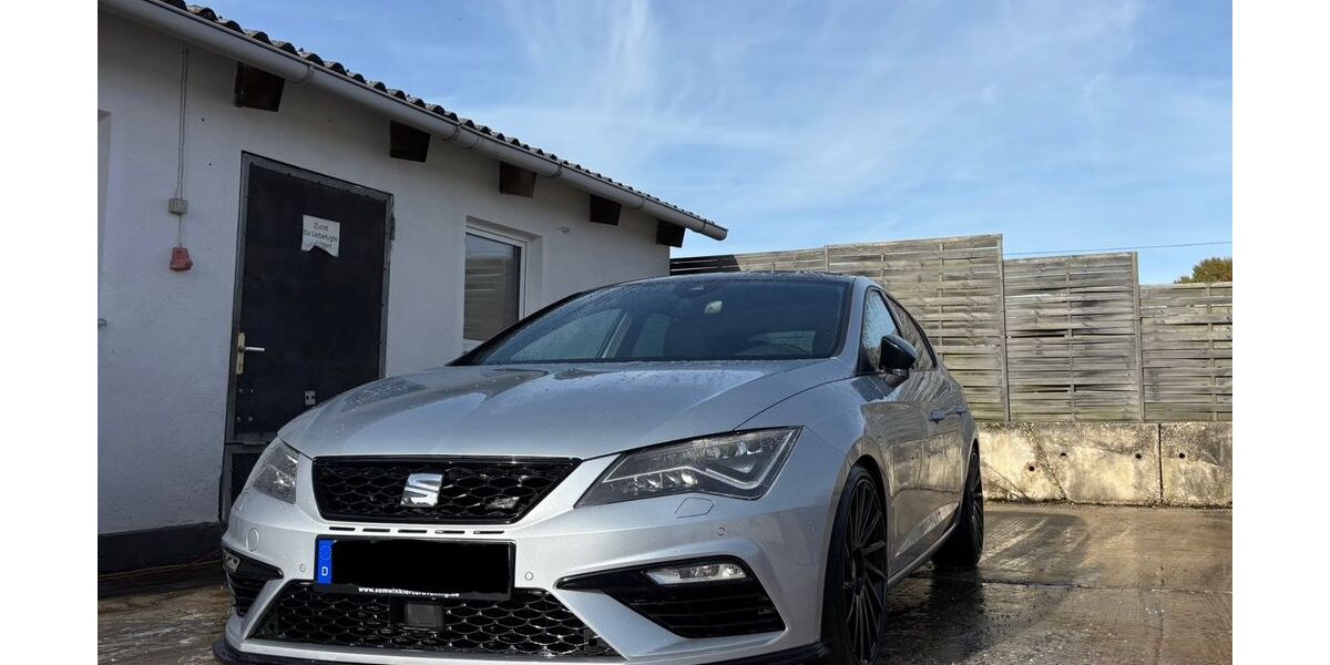 Seat Leon 114.000 km 19.200 &euro; Schwäbisch hall 74523