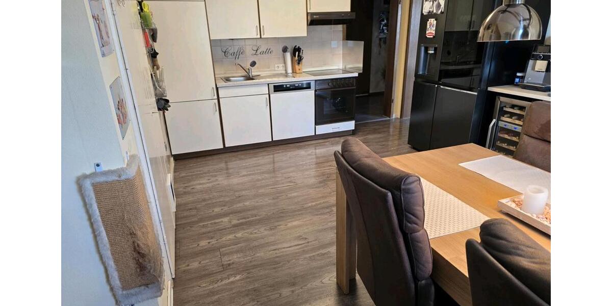 Dachgeschoßwohnung Herdorf - 4 Zimmer, 100 m&sup2;, 155.000&euro; | Angebot:26889413
