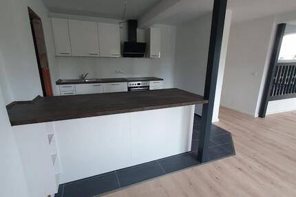 5 Zimmer Wohnung mit Terrasse und Garten 5 zimmer