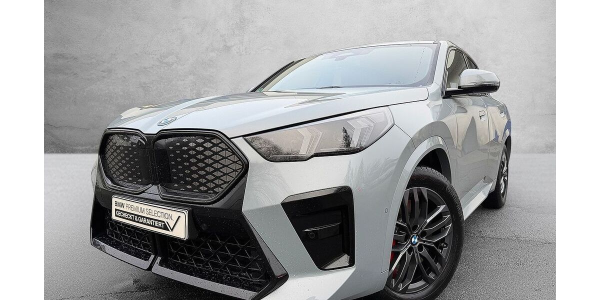 BMW iX2 2.999 km 51.900 &euro; Grafenau 94481