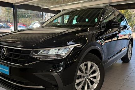 VW Tiguan 50.399 km 25.487 &euro; Daaden 57567