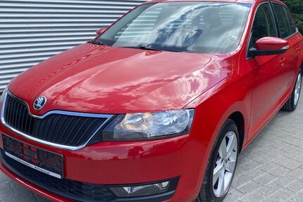 Skoda Rapid 69.652 km 9.490 &euro; Plauen 08527