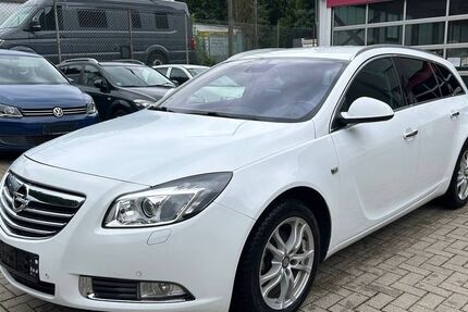 Opel Insignia 241.000 km 2.500 &euro; Siegen 57074