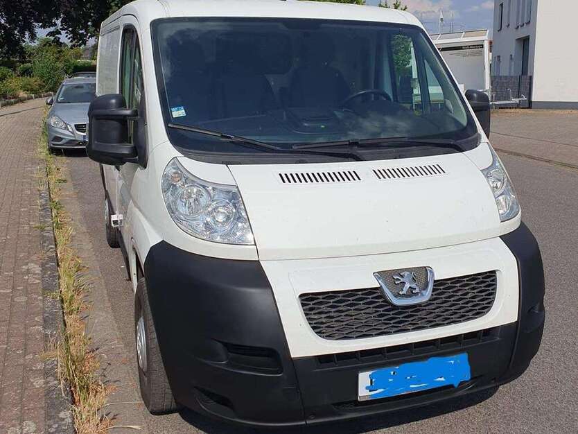 Peugeot Boxer 214.000 km 7.500 € Düsseldorf 40231