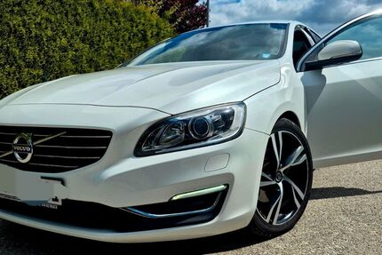 Volvo S60 198.000 km 11.999 &euro; Schieder-Schwalenberg 32816