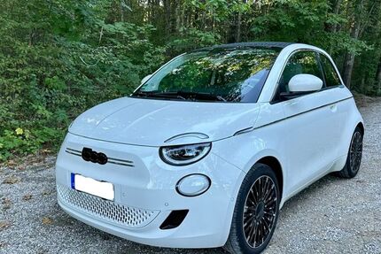 Fiat 500e 8.471 km 25.900 &euro; Grünwald 82031