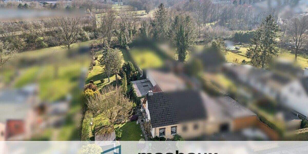 Freistehende und potentialreiche Doppelhaushälfte auf weitläufigem Grundstück (Süd-West-Ausrichtung) 3 zimmer