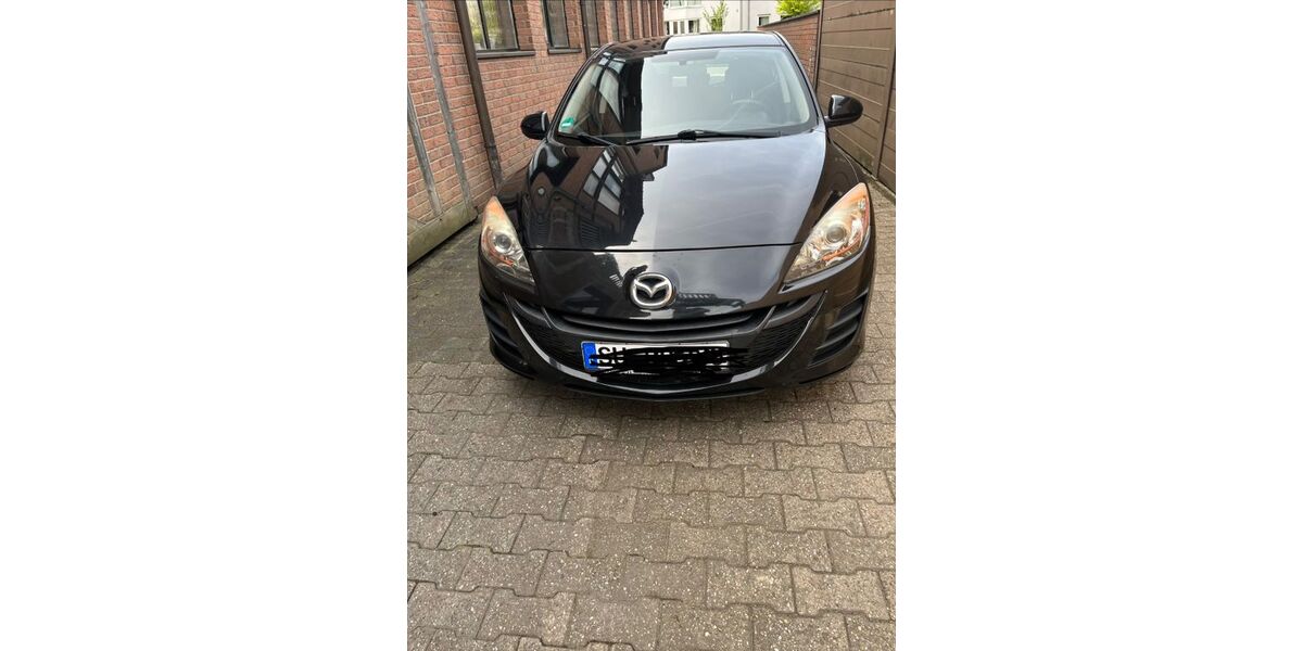 Mazda 3 181.000 km 2.500 &euro; Sankt Augustin 53757