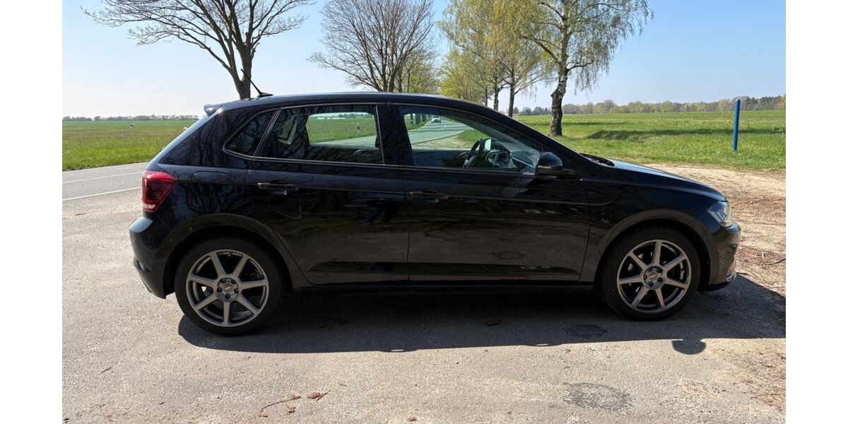 VW Polo 122.000 km 11.000 &euro; Laußig 04849
